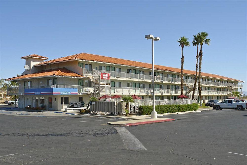 Motel 6-Twentynine Palms, Ca מראה חיצוני תמונה